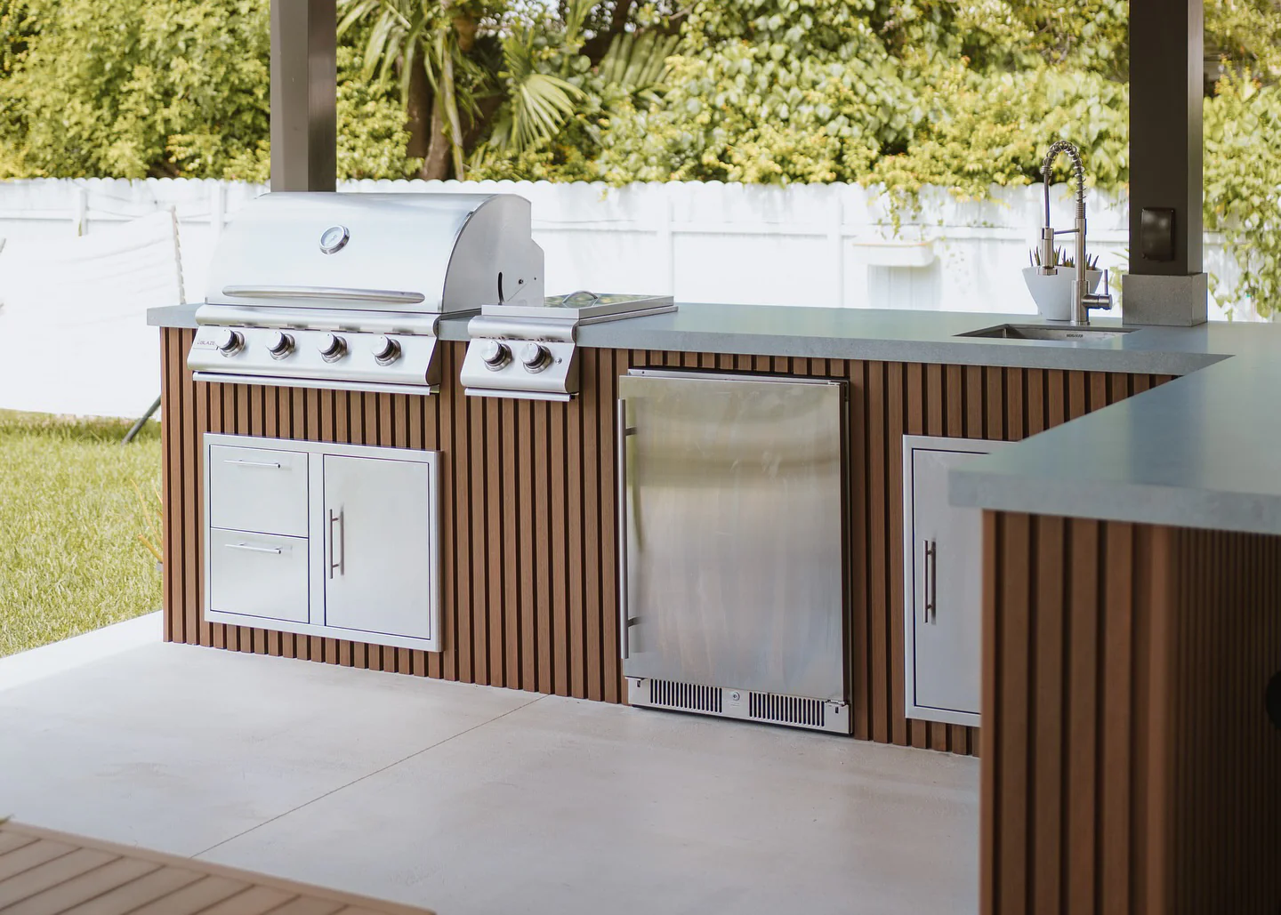 Outdoor Panels for Homeowners wall panel example