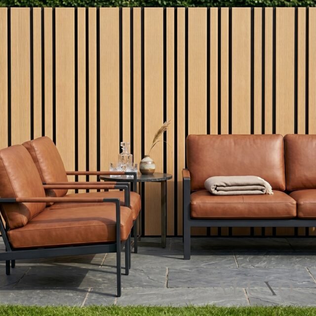 Exterior Wall Panel Composite Cladding 86mm Wide Slat - Light Oak | 180cm / 290cm (Set of 4) - The Panel & Paper Co image